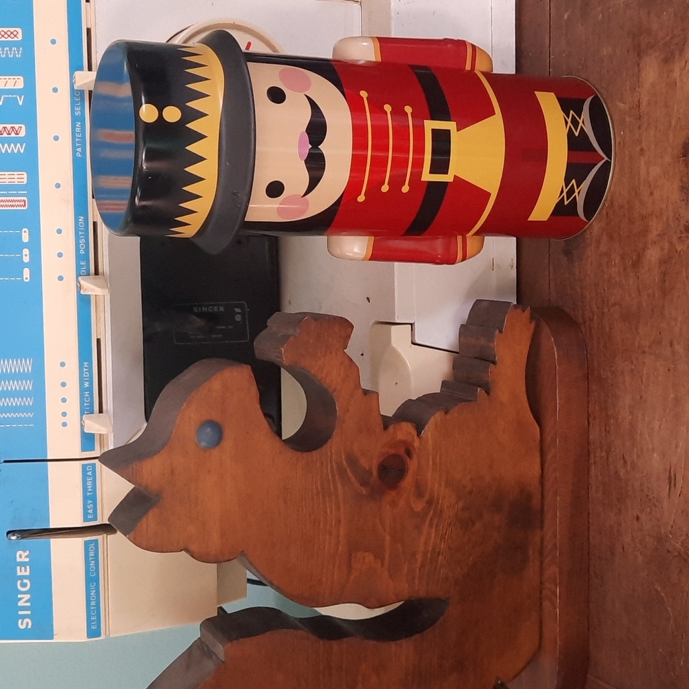 Toy Soldier Metal Collectors Tin